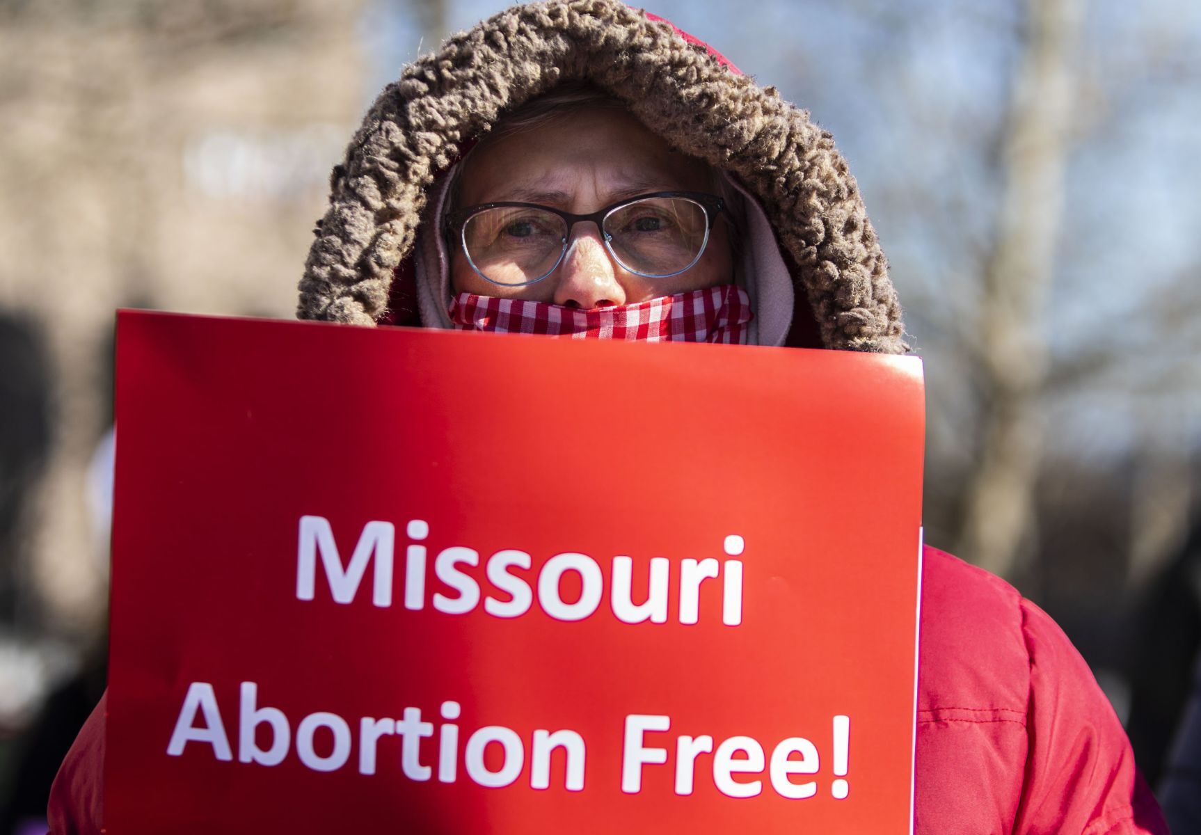 Anti-Abortion advocates rally in St. Louis on the anniversary of Roe v. Wade